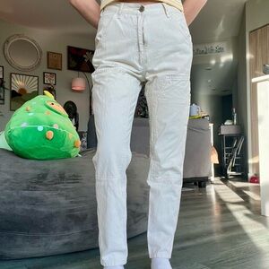 Brandy Melville high-waisted relaxed fit cargo pants